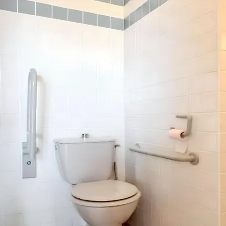Holiday home Maison Charmante Avec Jacuzzi Et Vue Sur Montagne A Sartene (Corsica)